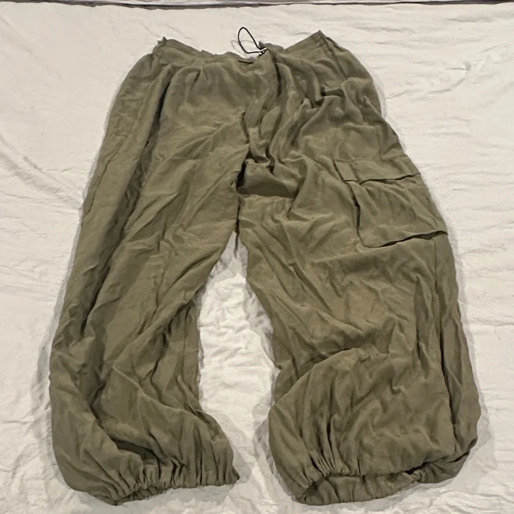 Anthropologie - Olive Green Pants - Picture 1 of 10